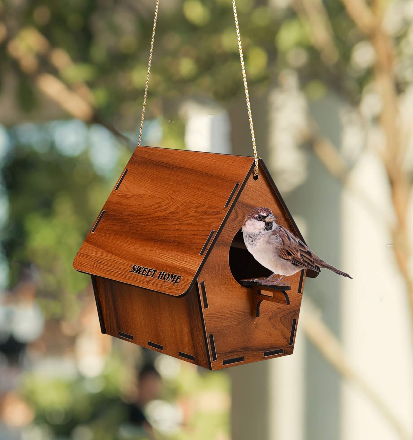Deskart Wooden Bird House