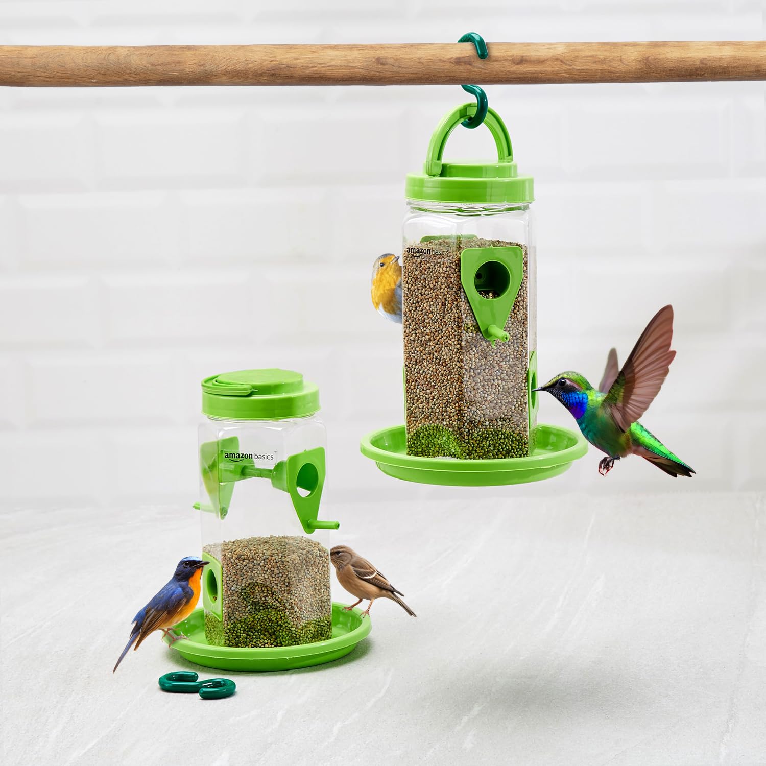 Amazon Basics Hanging Bird Feeder